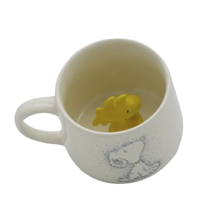 TAZA SNOOPY CON FIGURITA 3D EN EL INTERIOR - COLECCION CONSTELACION